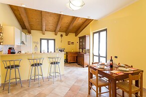Panoramic Apartment near Gubbio