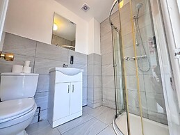Ox Heathrow Stay