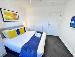 Ox Heathrow Stay