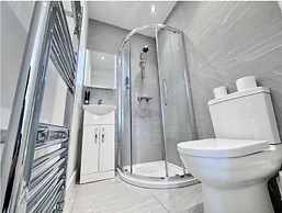 Ox Heathrow Stay