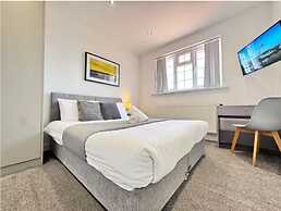Ox Heathrow Stay