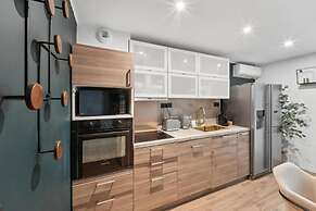Appartement Design Porte de Paris avec parking