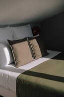A Place - Schuttershofstraat 5