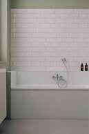 A Place - Schuttershofstraat 5
