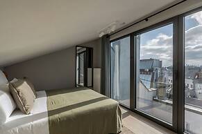 A Place - Schuttershofstraat 5