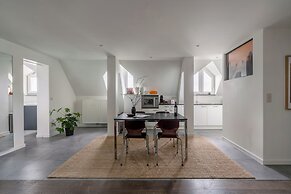 A Place - Meir 41