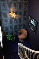 A Place - Schuttershofstraat 55