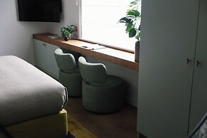 A Place - Schuttershofstraat 55