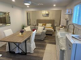 Golden Spa Suite