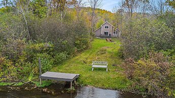 Boardman Riverfront Retreat Close to Downtown TC 800