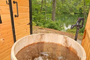 A Serene A-frame Cabin With Hot Tub