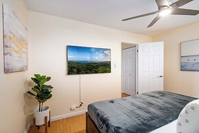 Cozy Kihei Getaway Steps to Beach & Ocean Views