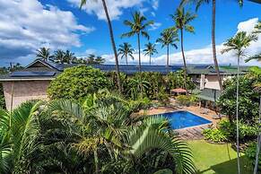 Cozy Kihei Getaway Steps to Beach & Ocean Views
