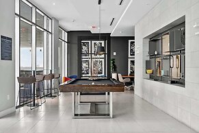 Biscayne Cove by Rove - Condo With Private Balcony