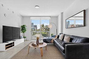 Biscayne Cove by Rove - Condo With Private Balcony