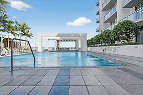 Biscayne Cove by Rove - Condo With Private Balcony
