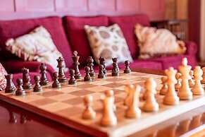 Huckleberry Farmhouse Annexe - Sleeps 27