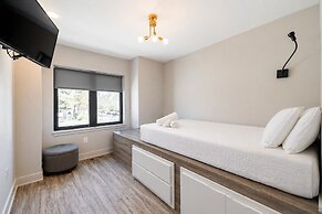 Stadium Suites