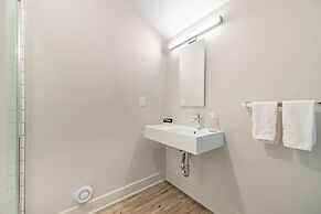 Stadium Suites