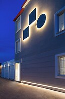 Dama Luxury Apartment