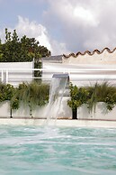 Dama Luxury Apartment