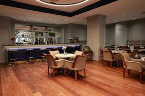 Golden Park Hotel