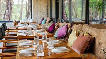 Garrya Romo Hotel