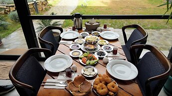 Garrya Romo Hotel