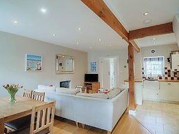 Half Moon Cottage