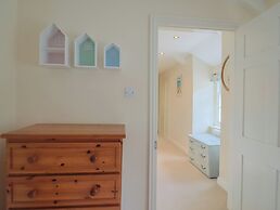 Half Moon Cottage