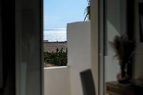 Due Passi Dal Mare