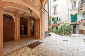 5 Santi Rooms