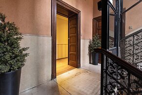 PORTA ROMANA APARTMENTS
