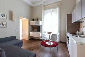 PORTA ROMANA APARTMENTS