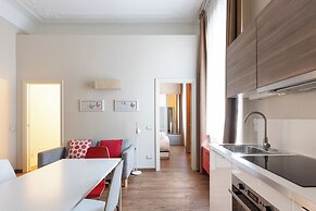 PORTA ROMANA APARTMENTS
