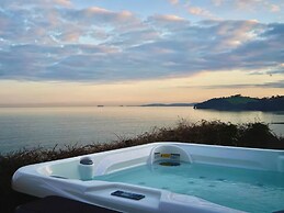 Crows Nest Dawlish