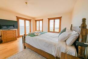 StayAU Breathtaking Panoramic Views