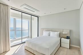Palatium Haeundae by SONO Felice