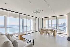 Palatium Haeundae by SONO Felice