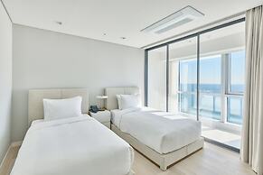 Palatium Haeundae by SONO Felice