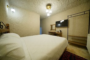 nirvana cave house hotel