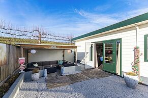 Relaxing House With Fenced Garden