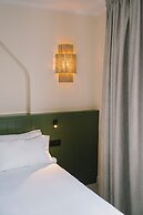 Hôtel Les Grands Voyageurs