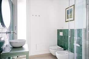 Eos Serenity Suites
