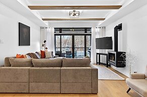 104 Verbier Building 12