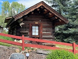 Nakiska Bear Ranch