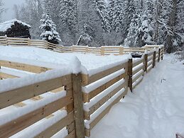 Nakiska Bear Ranch