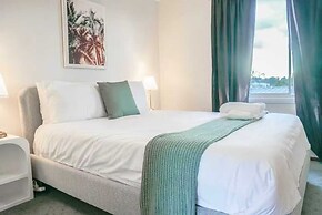 StayAU Luxe 6BR Cradle Mountain