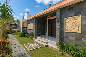 Shitala Villa
