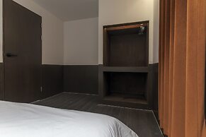 J nine Lodge